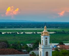 Imagem de um dia bonito e ensolarado em Corumbá